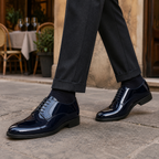 Bagnoregio blu indossata, close 2